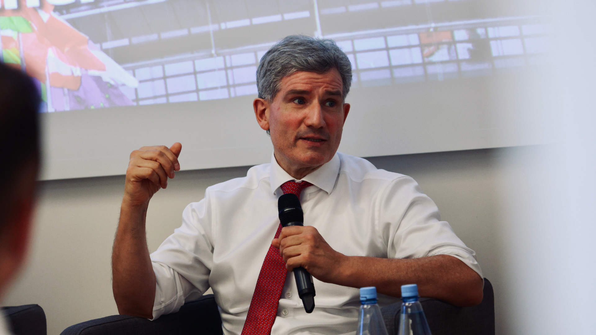Deutschland müsse seine neue Rolle aktiv annehmen, sagte Metin Hakverdi / Foto: Maurice Semella